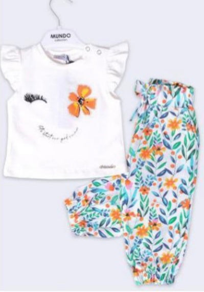 طقم مكون من قطعتين باللون الأبيض والبرتقالي من Mundolia