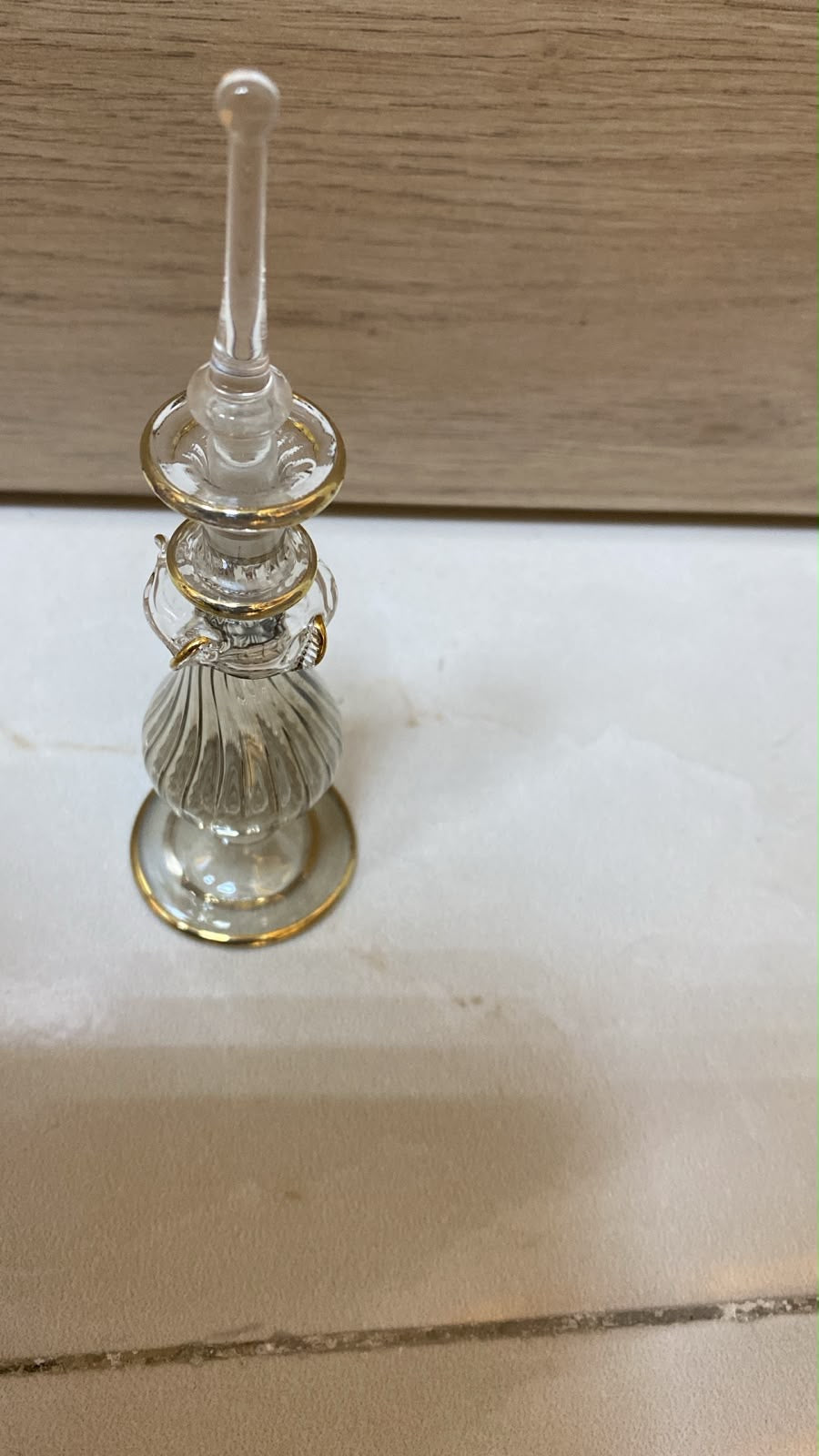 زجاجة عطر تولة