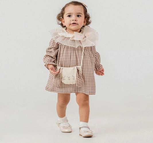 COCOSISSS  فستان طفلة باللون البني مع شنطة من