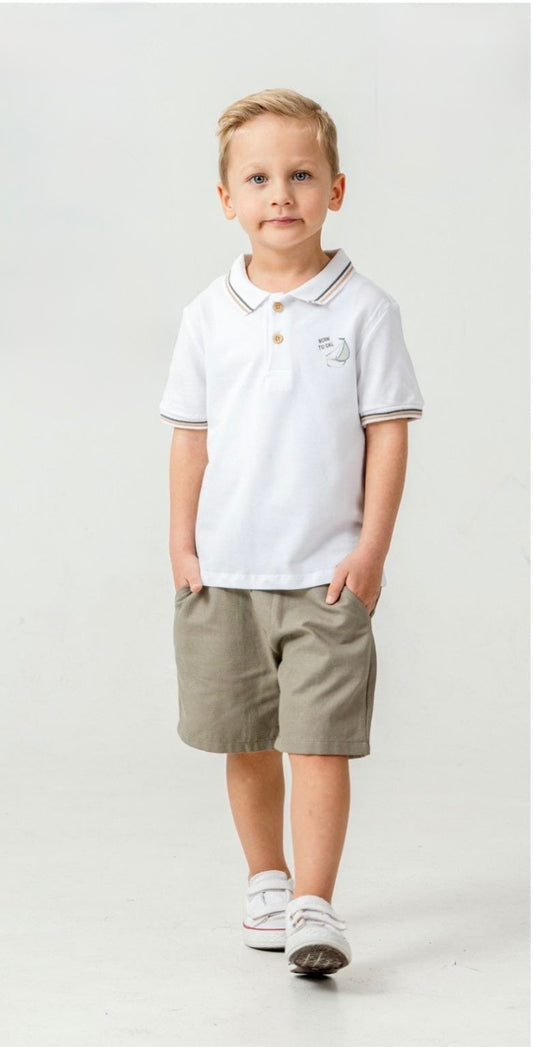 TUFFY  طقم ولد مكون من قميص باللون الأبيض و شورت اخضر من