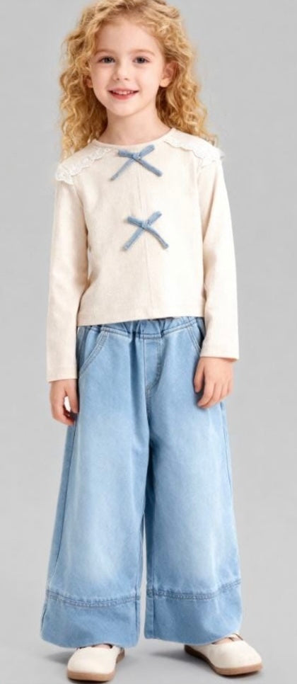 طقم مكون من قميص باللون البيج وجينز من  TUFFY