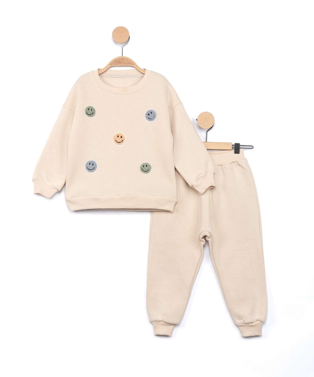 Favo Kids  طقم طفلة باللون البيج من